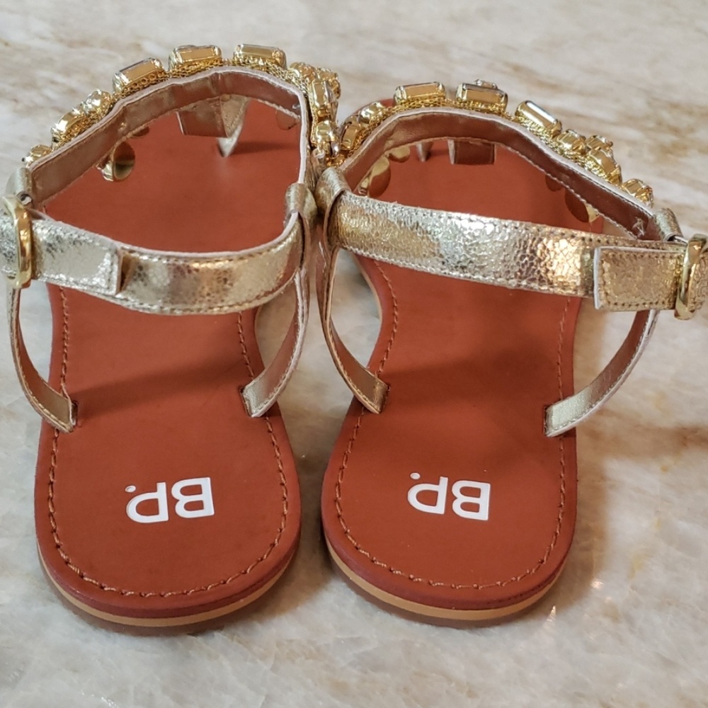 BP Gold Embellished T-Strap Sandal - size 6 -  New - Picture 7 of 8